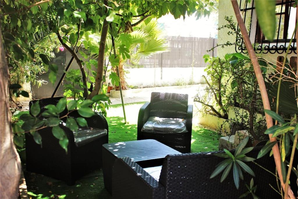 Oscar's Chillout House By The *