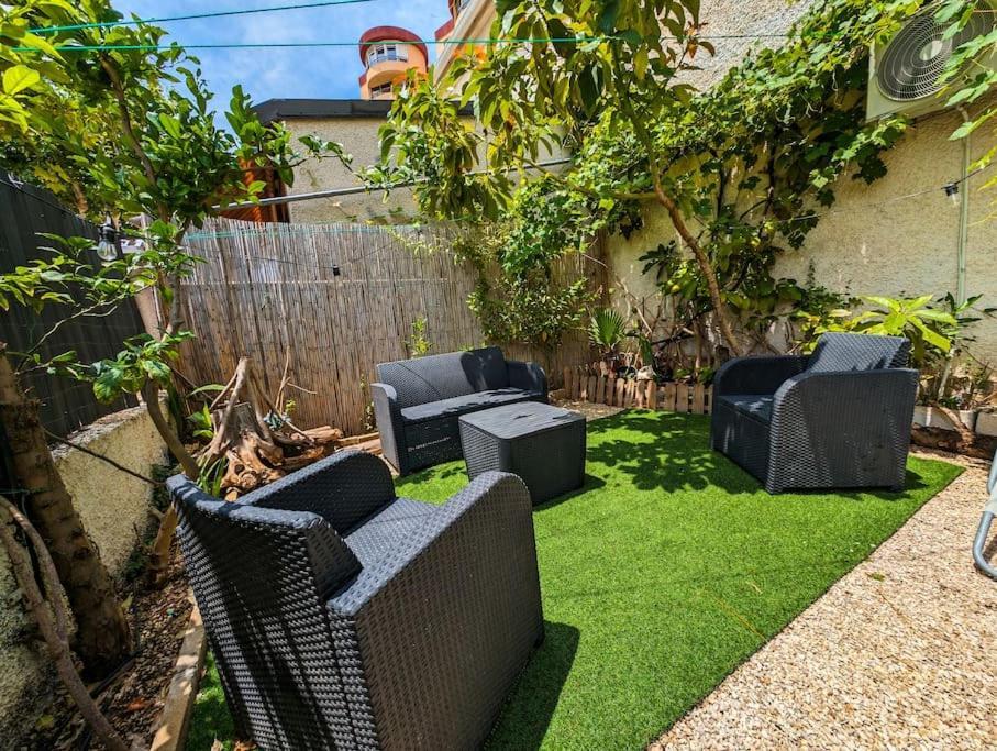 Holiday home Oscar's Chillout House By The